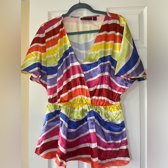 NWT New York & Co Striped Satin-Feel Multi Color Blouse Size M - Picture 3 of 6
